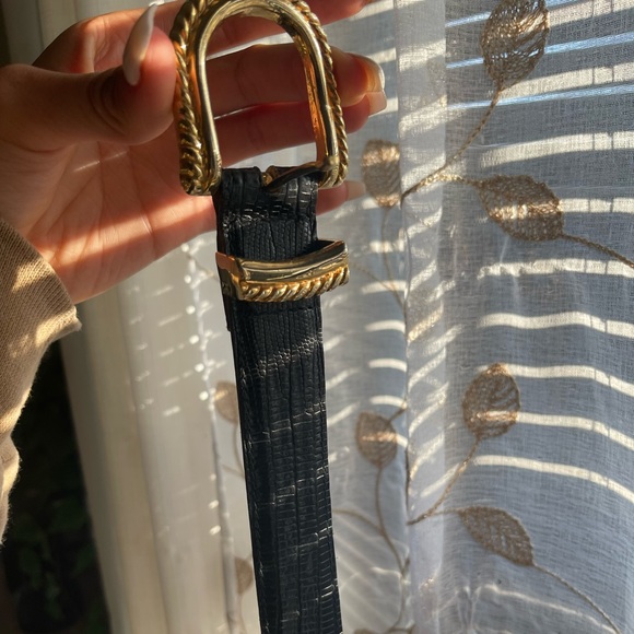 Black snake skin leather and gold belt size small - Picture 1 of 6